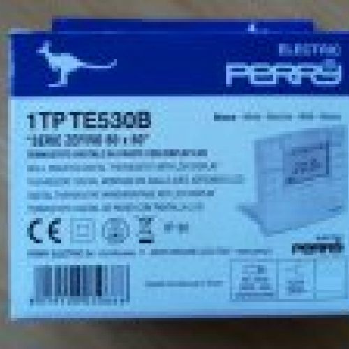 PERRY Termostato Digital pared, con pantalla LCD 1TPTE530B